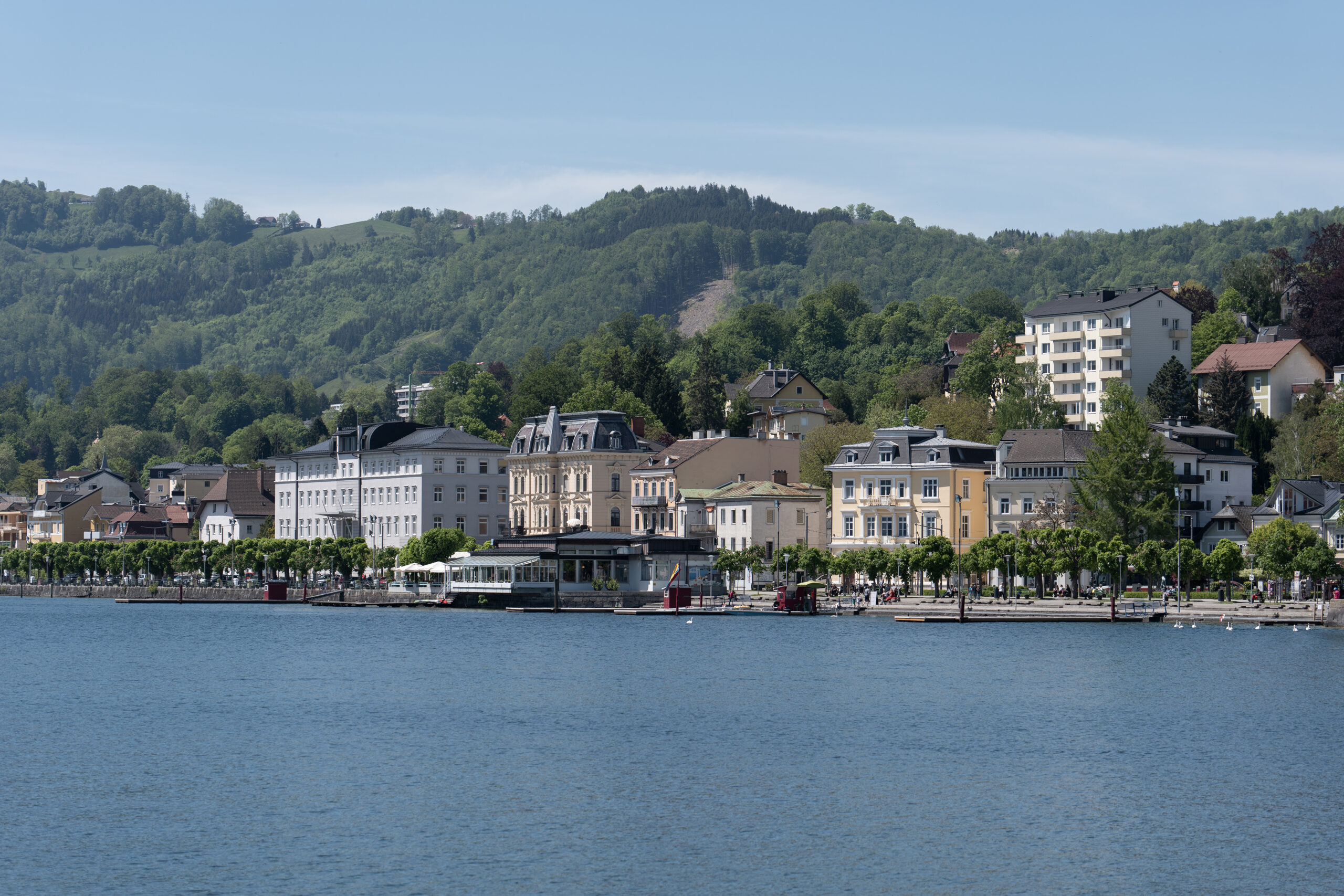 Gmunden am Ufer des Traunsees